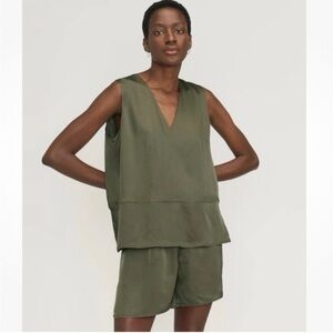 Everlane NWT Olive Green Satin V Neck Tank Top